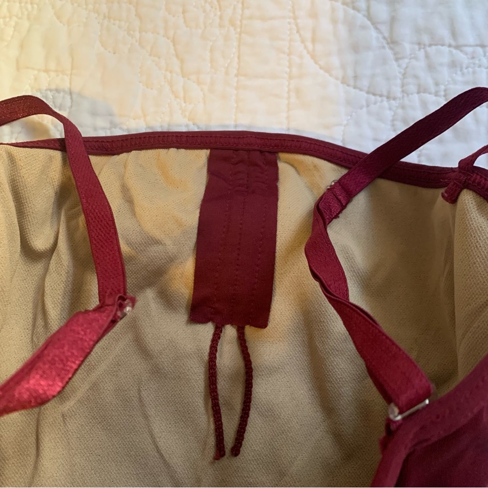 Mondor xs red maroon burgandy leotard adjustable straps - Picture 4 of 8